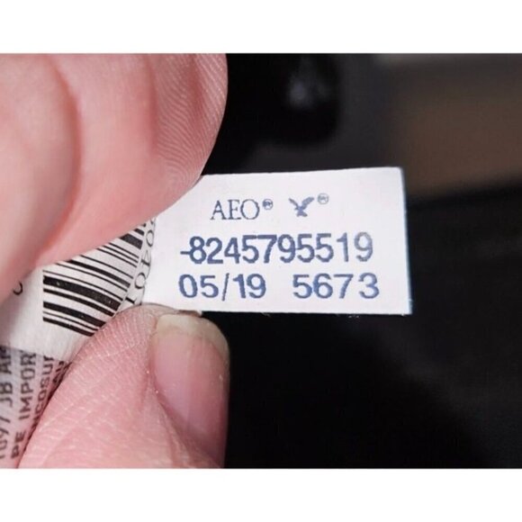 American Eagle AE Paperbag Mom Shorts Sz 4 Black High Rise Tie Belt Button Fly - Picture 10 of 11